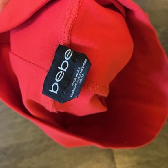 FLATTERING CORAL HIGH WAISTED BEBE PENCIL SKIRT BODYCON XS - Picture 3 of 3